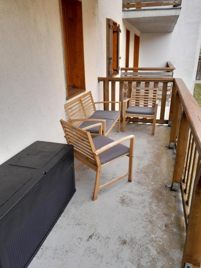 T2 Confortable - Piscine Chauffee - Super Besse Eksteriør billede